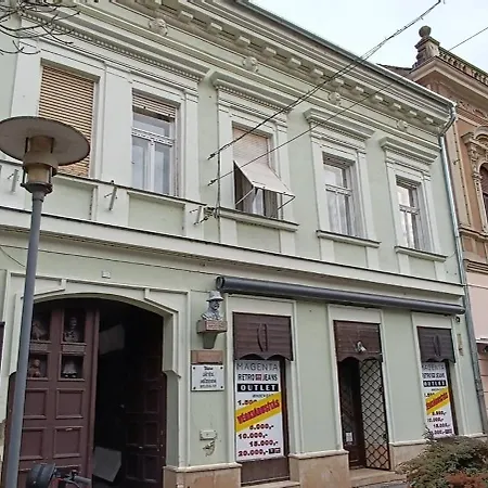 شقة Viviera كيستاي