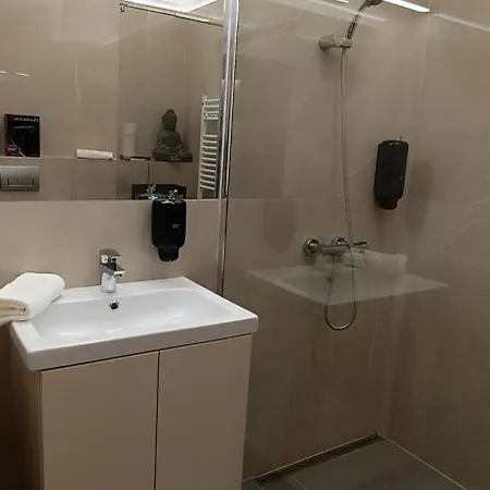 Viviera كيستاي